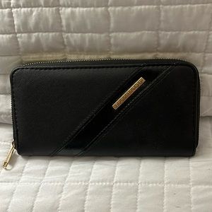 🔥🔥🔥Rampage Black Fabric w/Vegan Leather Accents Wallet w/4 Interior Sections